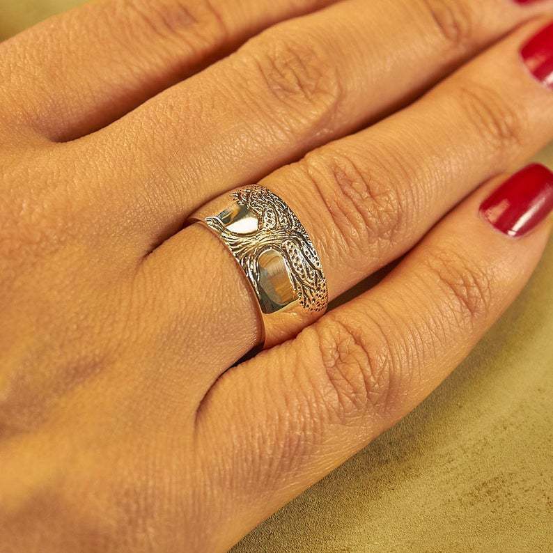 Simple Retro Carved Tree of Life Ring - 